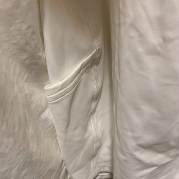 lululemon~ NWT!!~ (Retail: $118)  Serene Stride Dress - Picture 10 of 15